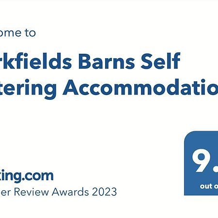 Parkfields Barns Self Catering Accommodation باكنغهام المظهر الخارجي الصورة