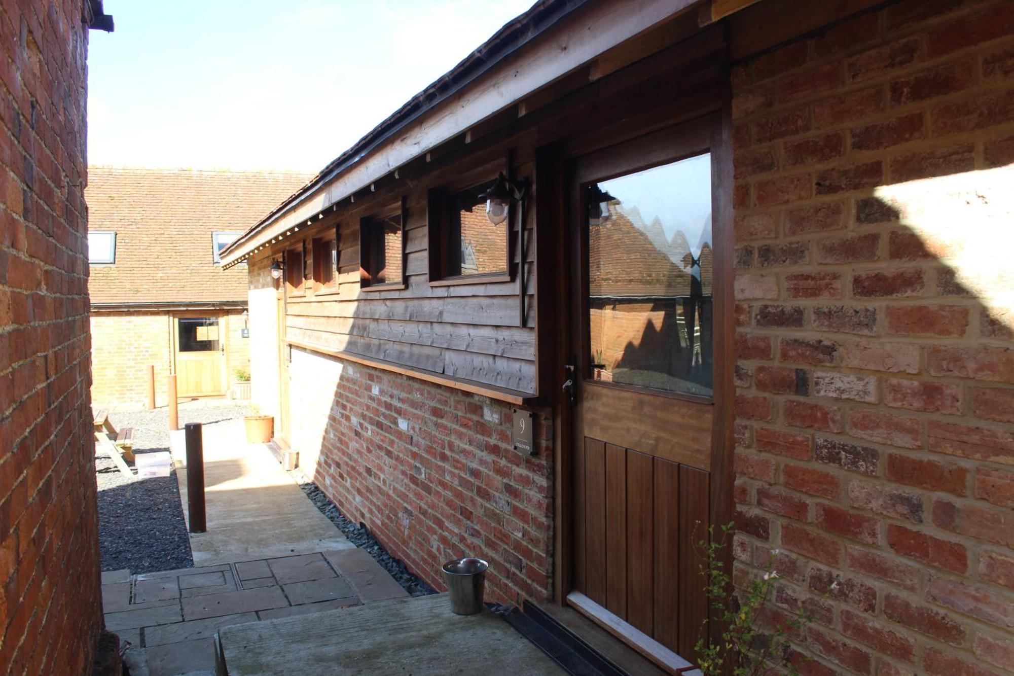 Parkfields Barns Self Catering Accommodation باكنغهام المظهر الخارجي الصورة